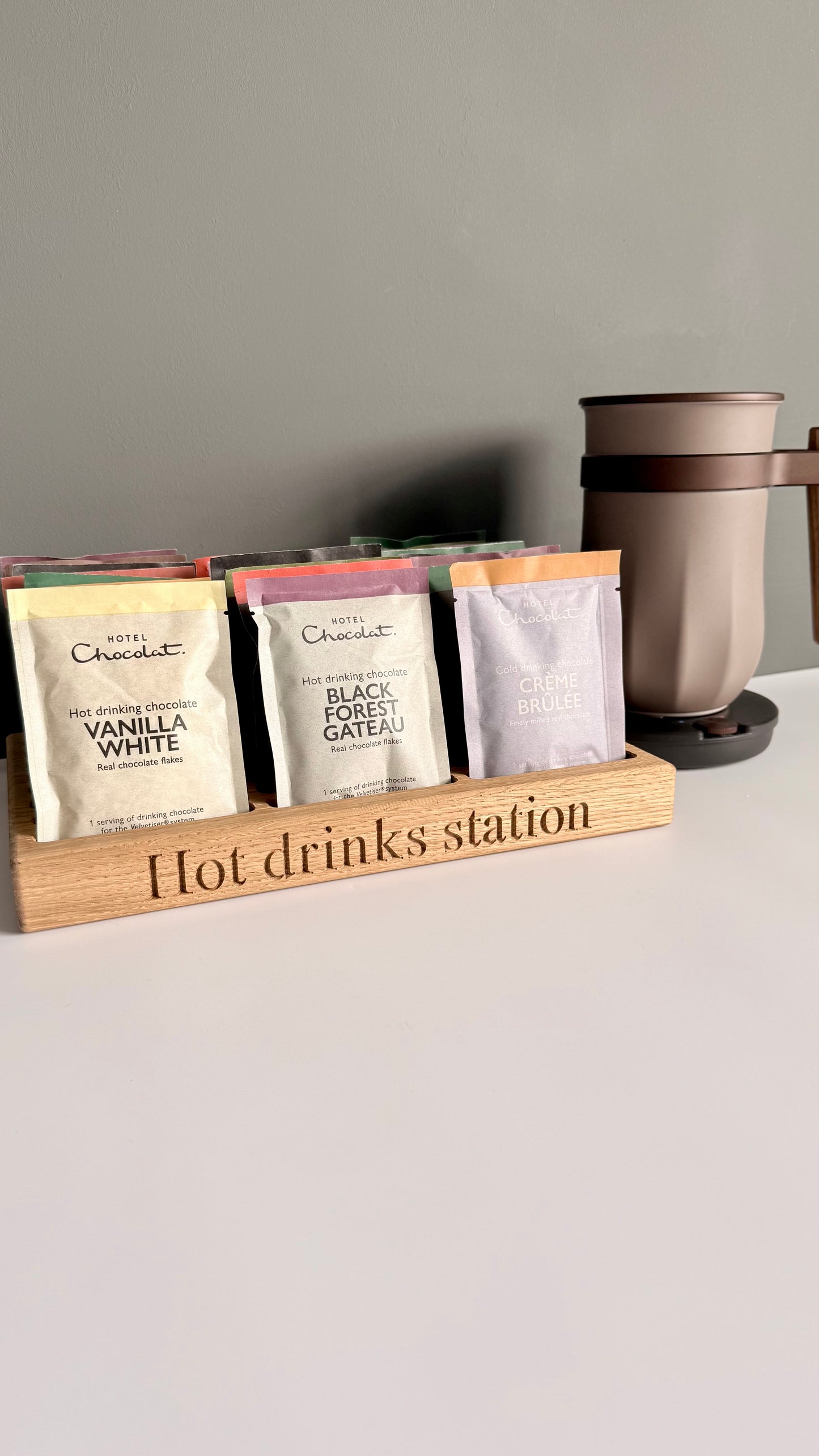 Oak Velvetiser Hot Chocolate Sachet Holder Large Holds 24 Sachets