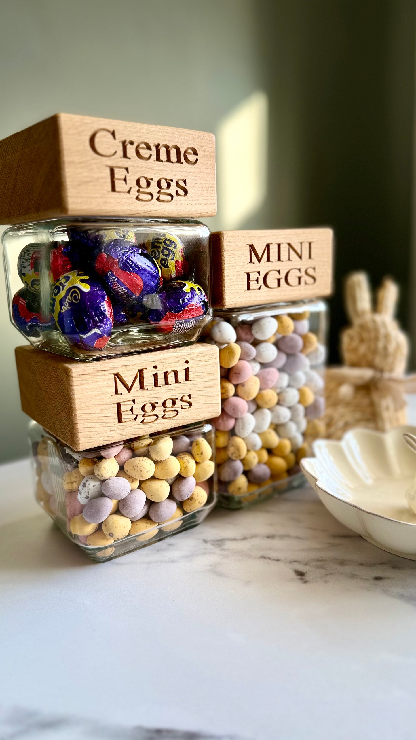 Personalised Mini Egg & Crème Egg Jar – Solid Oak Lid