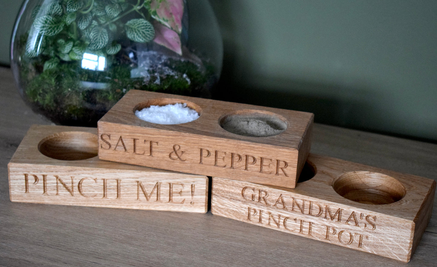 Personalised oak salt and pepper pinch pot Engraved