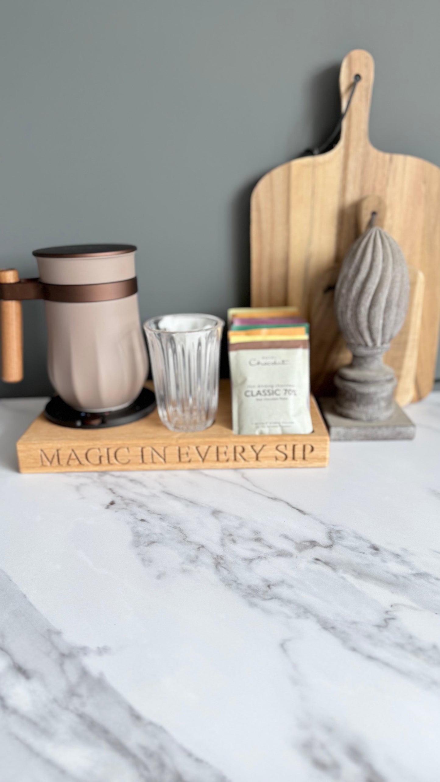 Luxury Handcrafted Oak Tray – Personalised Velvetiser Holder for Hot & Cold Chocolate