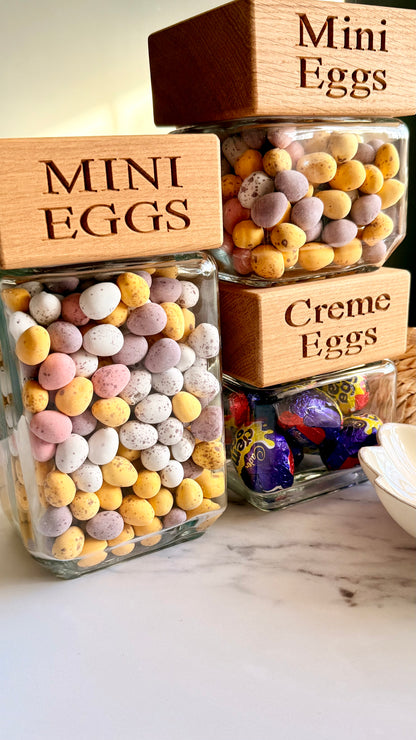 Personalised Mini Egg & Crème Egg Jar – Solid Oak Lid
