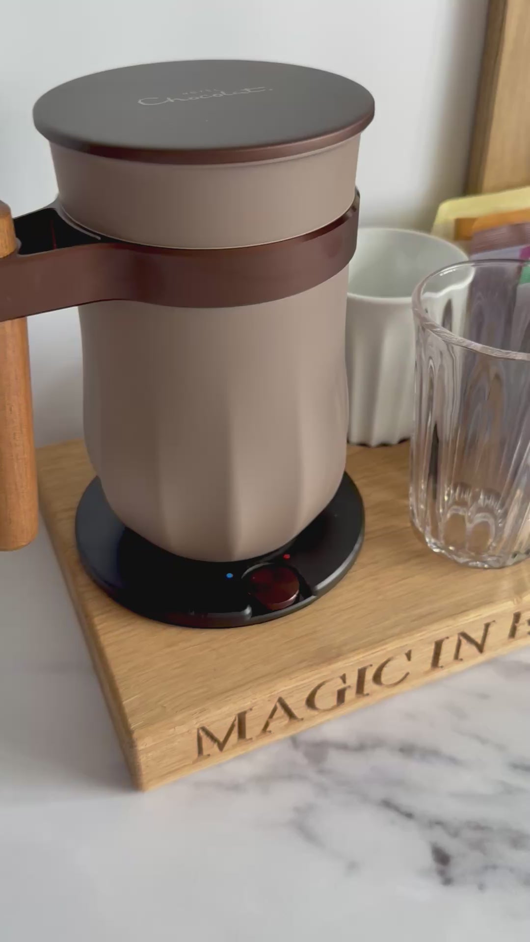 Personalised Hot & Cold Velvetiser Stand | Solid Oak | Fox & Fern
